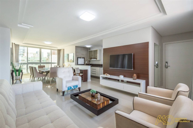 Imagem Apartamento com 4 Quartos à Venda, 143 m² em Barra Sul - Balneário Camboriú Imagem Apartamento com 4 Quartos à Venda, 143 m² em Barra Sul - Balneário Camboriú
