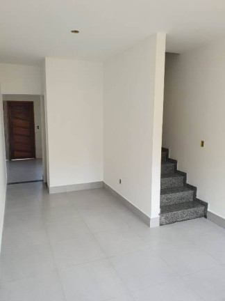 Imagem Sobrado com 2 Quartos à Venda, 67 m² em Vila Ponte Rasa - São Paulo