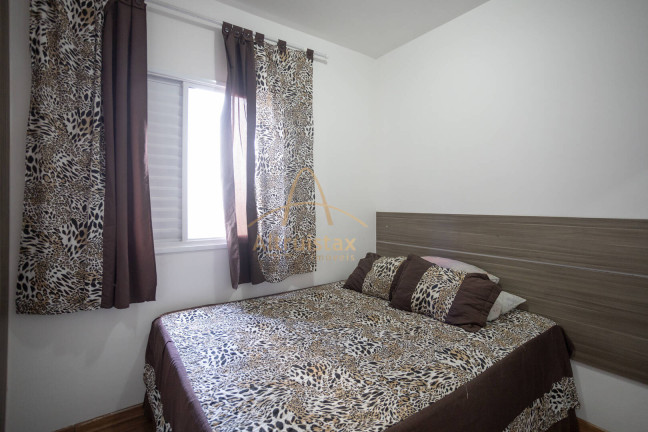 Imagem Apartamento com 3 Quartos à Venda, 65 m² em Umuarama - Osasco