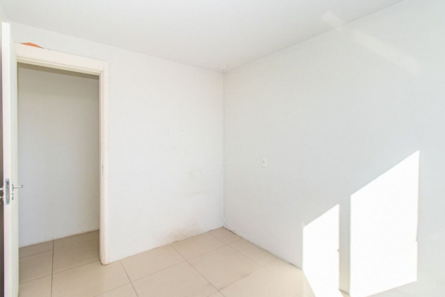 Imagem Imóvel com 2 Quartos à Venda, 48 m² em Sarandi - Porto Alegre Imagem Imóvel com 2 Quartos à Venda, 48 m² em Sarandi - Porto Alegre