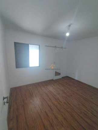 Imagem Sobrado com 2 Quartos para Alugar, 120 m² em Campestre - Santo André