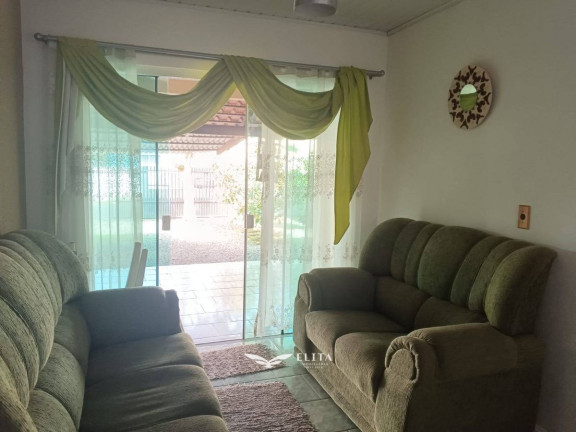Imagem Casa com 3 Quartos à Venda, 60 m² em Centro - Penha