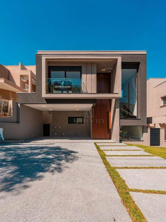 Imagem Casa com 4 Quartos à Venda, 350 m² em Alphaville - Santana De Parnaíba Imagem Casa com 4 Quartos à Venda, 350 m² em Alphaville - Santana De Parnaíba