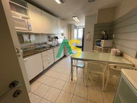 Imagem Imóvel com 4 Quartos à Venda, 157 m² em Boa Viagem - Recife Imagem Imóvel com 4 Quartos à Venda, 157 m² em Boa Viagem - Recife
