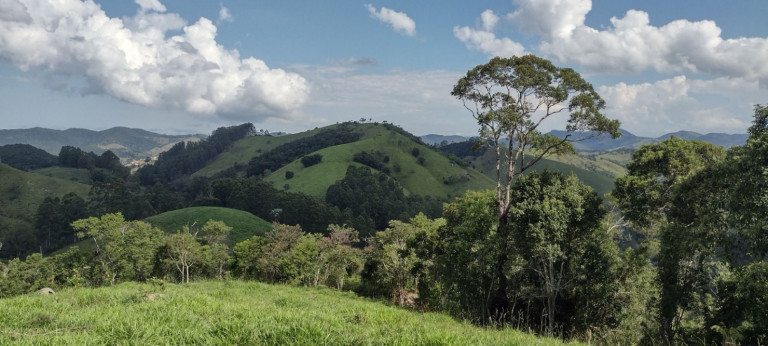 Imagem Chácara com 2 Quartos à Venda, 100 m² em Centro - Natividade Da Serra Imagem Chácara com 2 Quartos à Venda, 100 m² em Centro - Natividade Da Serra