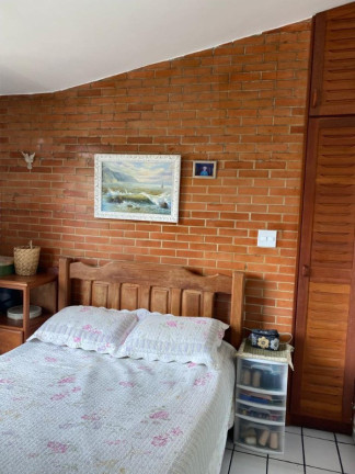 Imagem Casa com 4 Quartos à Venda, 348 m² em Aleixo - Manaus Imagem Casa com 4 Quartos à Venda, 348 m² em Aleixo - Manaus