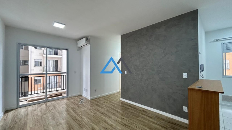 Imagem Apartamento com 3 Quartos à Venda, 62 m² em Serpa - Caieiras