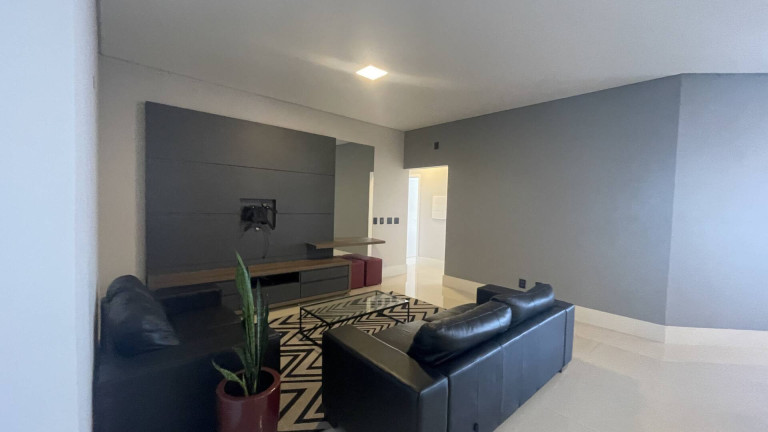 Apartamento com 3 Quartos para Alugar, 141 m² em Canasvieiras - Florianópolis