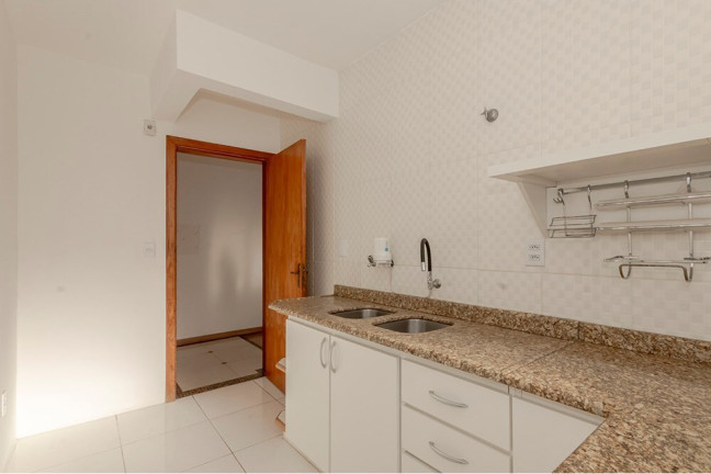 Imagem Apartamento com 3 Quartos à Venda, 154 m² em Mont Serrat - Porto Alegre Imagem Apartamento com 3 Quartos à Venda, 154 m² em Mont Serrat - Porto Alegre
