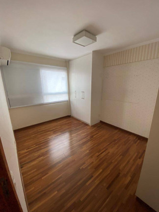 Imagem Apartamento com 3 Quartos à Venda, 122 m² em Moema - São Paulo
