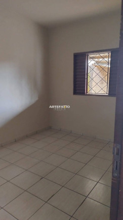 Imagem Casa com 1 Quarto à Venda, 200 m² Imagem Casa com 1 Quarto à Venda, 200 m²