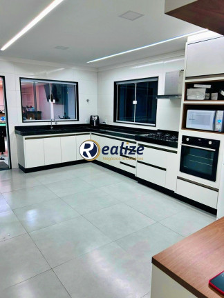 Imagem Casa com 4 Quartos à Venda, 700 m² em Santa Mônica - Guarapari Imagem Casa com 4 Quartos à Venda, 700 m² em Santa Mônica - Guarapari