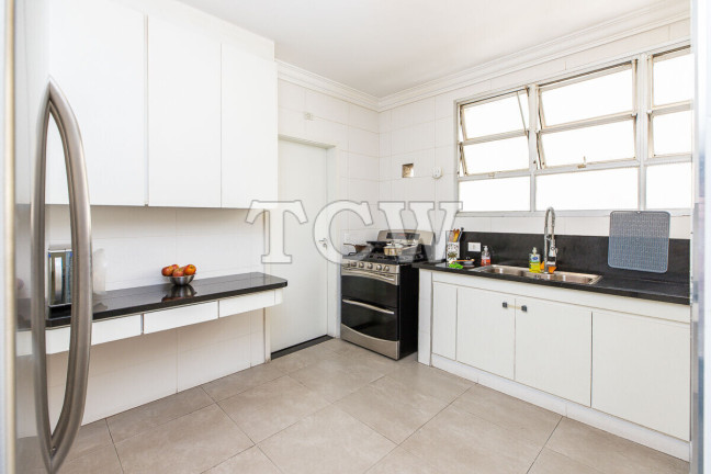 Imagem Apartamento com 3 Quartos à Venda, 330 m² em Itaim Bibi - São Paulo Imagem Apartamento com 3 Quartos à Venda, 330 m² em Itaim Bibi - São Paulo