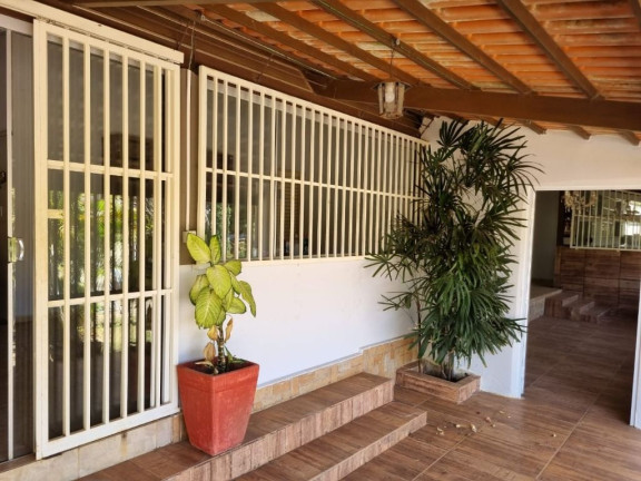 Imagem Chácara com 4 Quartos à Venda, 450 m² em Condomínio Cidade Das águas - Hidrolândia Imagem Chácara com 4 Quartos à Venda, 450 m² em Condomínio Cidade Das águas - Hidrolândia
