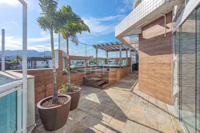 Imagem Cobertura com 4 Quartos à Venda, 318 m² em Jacarepaguá - Rio De Janeiro