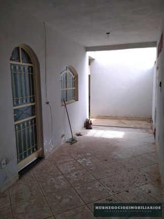 Imagem Casa com 2 Quartos à Venda, 263 m² em João Botelho - Montes Claros Imagem Casa com 2 Quartos à Venda, 263 m² em João Botelho - Montes Claros