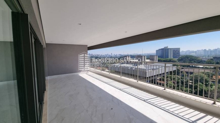 Imagem Apartamento com 4 Quartos à Venda, 244 m² em Moema - São Paulo Imagem Apartamento com 4 Quartos à Venda, 244 m² em Moema - São Paulo