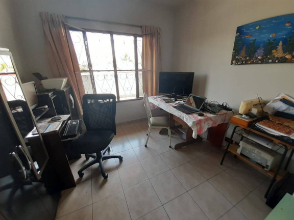 Imagem Sobrado com 3 Quartos à Venda, 313 m² em Vila Haro - Sorocaba