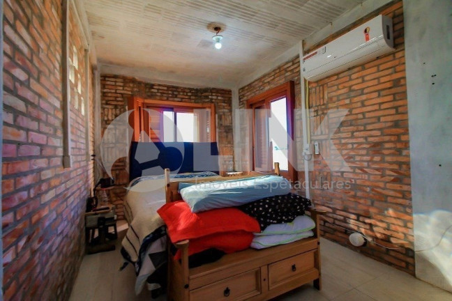 Imagem Casa com 5 Quartos à Venda, 600 m² em Jardim Leopoldina - Porto Alegre Imagem Casa com 5 Quartos à Venda, 600 m² em Jardim Leopoldina - Porto Alegre