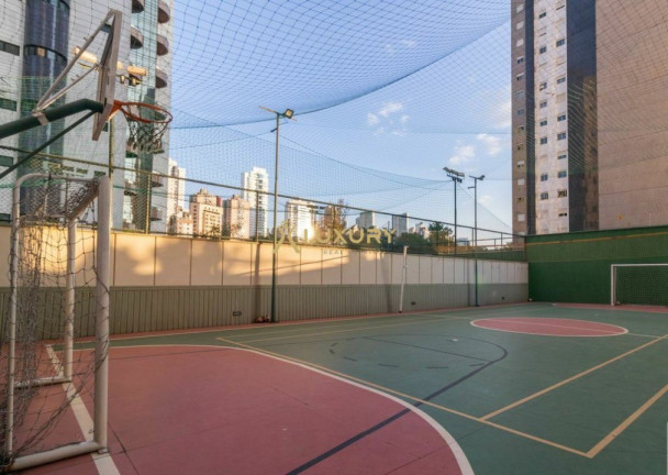 Imagem Imóvel com 4 Quartos à Venda, 329 m² em Belvedere - Belo Horizonte Imagem Imóvel com 4 Quartos à Venda, 329 m² em Belvedere - Belo Horizonte