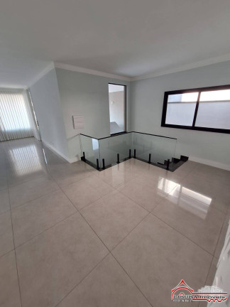 Imagem Casa de Condomínio com 3 Quartos à Venda, 380 m² em Jardim Coleginho - Jacareí Imagem Casa de Condomínio com 3 Quartos à Venda, 380 m² em Jardim Coleginho - Jacareí