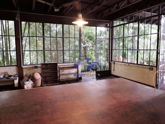 Imagem Sobrado com 5 Quartos à Venda, 365 m² em Chácara Dos Junqueiras - Carapicuíba