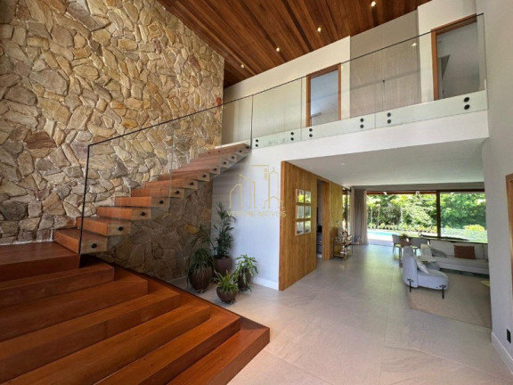 Imagem Imóvel com 5 Quartos à Venda, 445 m² em Praia Do Forte - Praia Do Forte Imagem Imóvel com 5 Quartos à Venda, 445 m² em Praia Do Forte - Praia Do Forte
