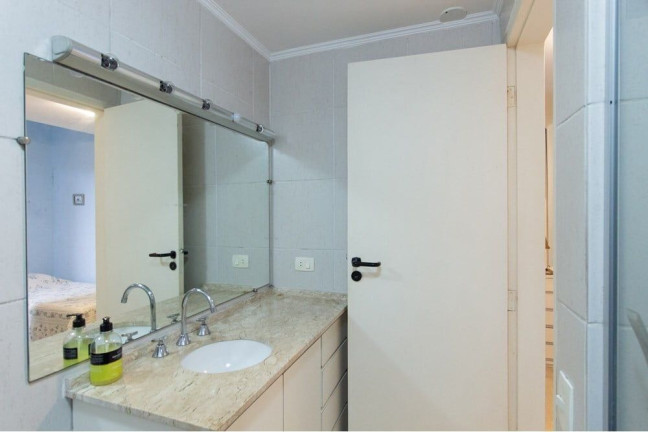 Imagem Casa com 5 Quartos à Venda, 330 m² em Planalto Paulista - São Paulo Imagem Casa com 5 Quartos à Venda, 330 m² em Planalto Paulista - São Paulo