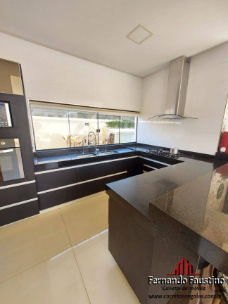 Imagem Casa de Condomínio com 4 Quartos à Venda, 309 m² em Residencial Goiânia Golfe Clube - Goiânia Imagem Casa de Condomínio com 4 Quartos à Venda, 309 m² em Residencial Goiânia Golfe Clube - Goiânia