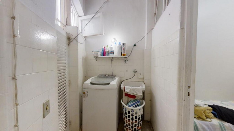 Imagem Imóvel com 3 Quartos à Venda, 136 m² em Ipanema - Rio De Janeiro Imagem Imóvel com 3 Quartos à Venda, 136 m² em Ipanema - Rio De Janeiro