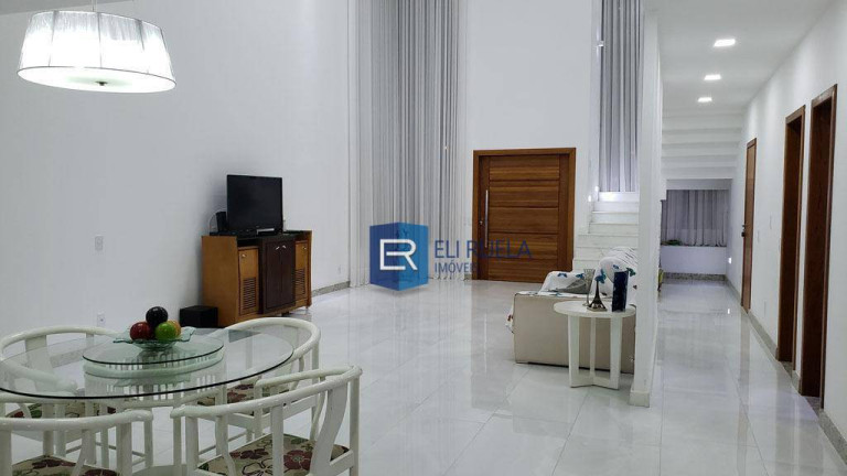 Imagem Casa com 4 Quartos à Venda, 320 m² em Interlagos - Vila Velha Imagem Casa com 4 Quartos à Venda, 320 m² em Interlagos - Vila Velha