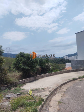 Terreno à Venda, 387 m² em Residencial Veredas - Poços De Caldas