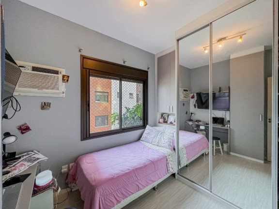 Imagem Imóvel com 3 Quartos à Venda, em Bela Vista - Porto Alegre Imagem Imóvel com 3 Quartos à Venda, em Bela Vista - Porto Alegre
