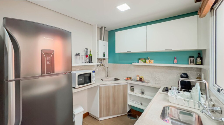Imagem Imóvel com 2 Quartos à Venda, em Moinhos De Vento - Porto Alegre Imagem Imóvel com 2 Quartos à Venda, em Moinhos De Vento - Porto Alegre