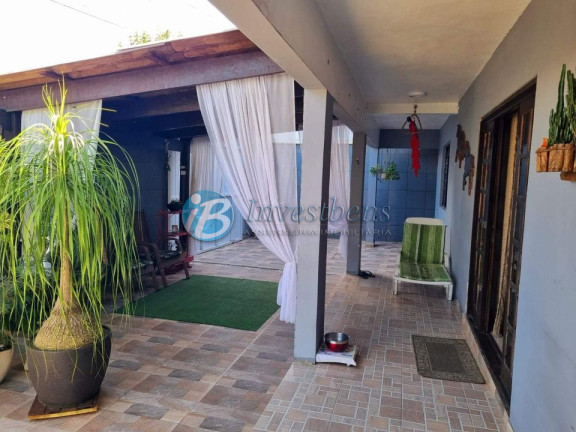 Casa com 4 Quartos à Venda, 190 m² em Novo Mundo - Curitiba
