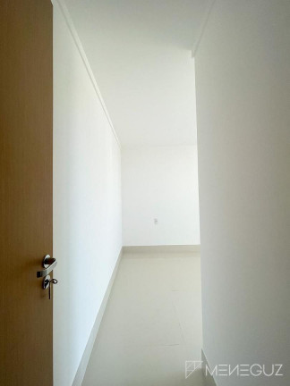 Imagem Apartamento com 3 Quartos à Venda, 20 m² em Praia Do Morro - Guarapari