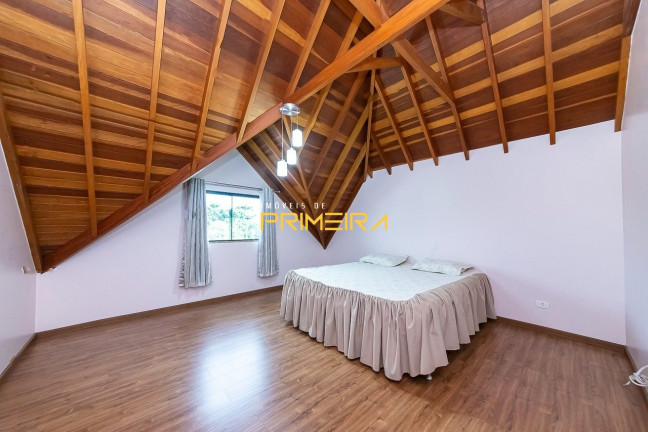 Imagem Casa com 6 Quartos à Venda, 950 m² em Santa Maria - Colombo