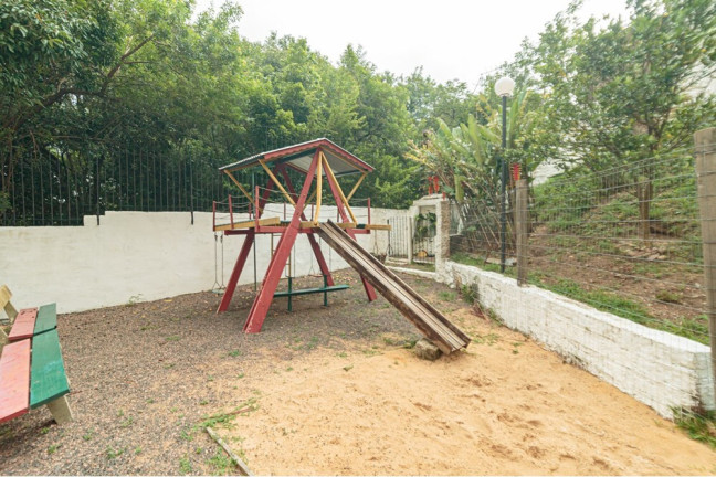 Imagem Imóvel com 1 Quarto à Venda, 43 m² em Jardim Sabará - Porto Alegre Imagem Imóvel com 1 Quarto à Venda, 43 m² em Jardim Sabará - Porto Alegre