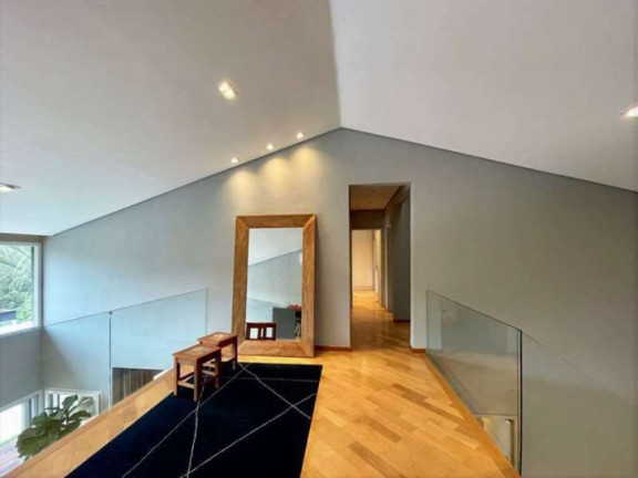 Imagem Casa com 4 Quartos à Venda, 463 m² em Parque Das Artes - Embu Das Artes Imagem Casa com 4 Quartos à Venda, 463 m² em Parque Das Artes - Embu Das Artes