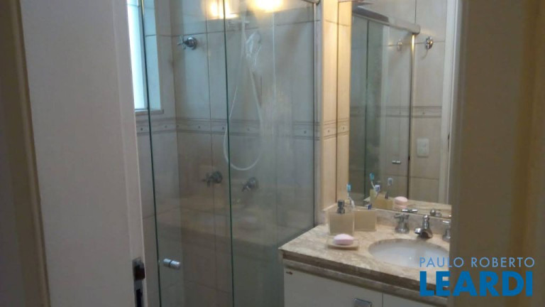 Imagem Casa de Condomínio com 3 Quartos à Venda, 262 m² em Vila Bastos - Santo André Imagem Casa de Condomínio com 3 Quartos à Venda, 262 m² em Vila Bastos - Santo André