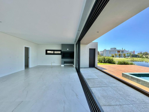 Imagem Casa com 5 Quartos à Venda, 270 m² em -- - Capao Da Canoa Imagem Casa com 5 Quartos à Venda, 270 m² em -- - Capao Da Canoa