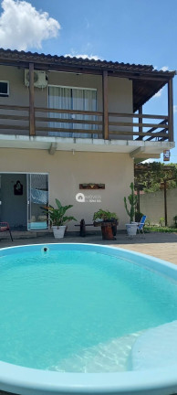 Imagem Casa com 3 Quartos à Venda, 220 m² Imagem Casa com 3 Quartos à Venda, 220 m²