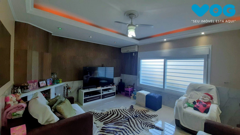Imagem Casa com 3 Quartos à Venda, 171 m² em Teresópolis - Porto Alegre