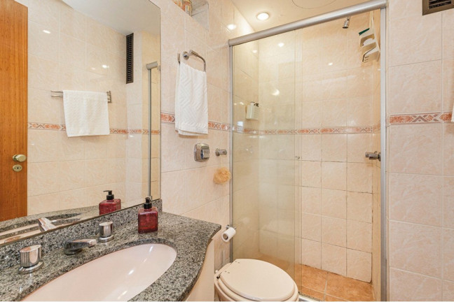 Imagem Apartamento com 2 Quartos à Venda, 77 m² em Bom Fim - Porto Alegre Imagem Apartamento com 2 Quartos à Venda, 77 m² em Bom Fim - Porto Alegre