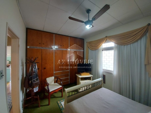 Imagem Casa com 3 Quartos à Venda, 190 m² em São Sebastião - Porto Alegre Imagem Casa com 3 Quartos à Venda, 190 m² em São Sebastião - Porto Alegre