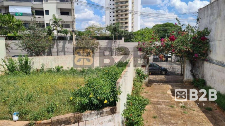 Imagem Casa com 3 Quartos à Venda, 300 m² em Jardim Estoril Iv - Bauru Imagem Casa com 3 Quartos à Venda, 300 m² em Jardim Estoril Iv - Bauru