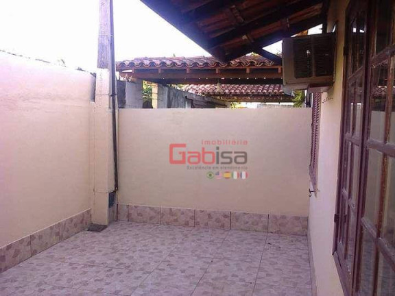 Imagem Casa com 2 Quartos à Venda, 300 m² em Palmeiras - Cabo Frio Imagem Casa com 2 Quartos à Venda, 300 m² em Palmeiras - Cabo Frio