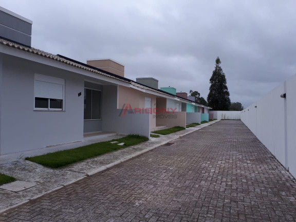 Imagem Casa com 2 Quartos à Venda, 53 m² em Diácono João Luiz Pozzobon - Santa Maria Imagem Casa com 2 Quartos à Venda, 53 m² em Diácono João Luiz Pozzobon - Santa Maria