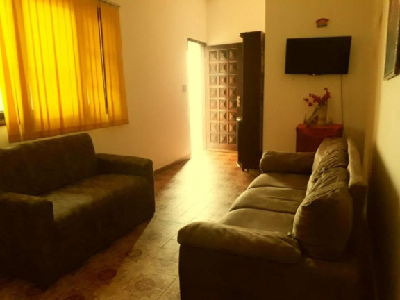 Imagem Casa com 4 Quartos à Venda, 475 m² em Vila Guilhermina - Praia Grande