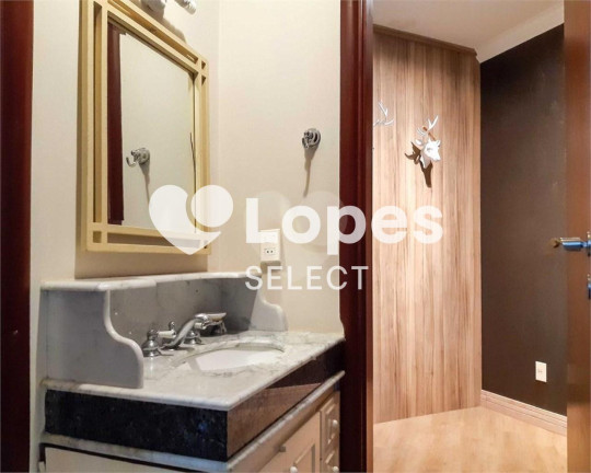 Imagem Casa com 4 Quartos à Venda, 675 m² em Gramado - Campinas Imagem Casa com 4 Quartos à Venda, 675 m² em Gramado - Campinas